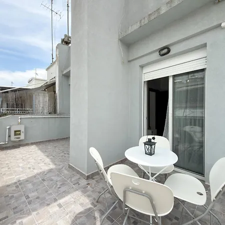 Happy Nest In With Patio * Thessalonique