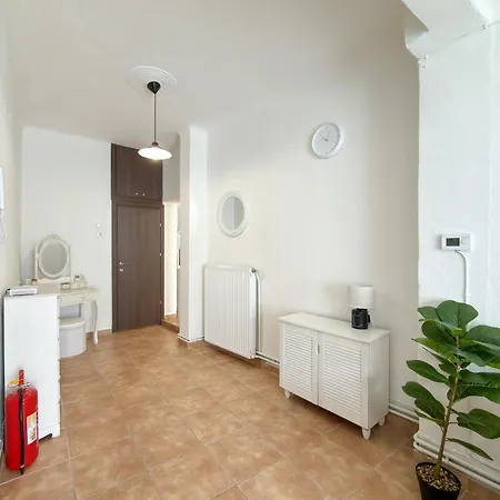 Appartement Happy Nest In With Patio