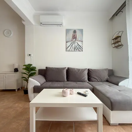Appartement Happy Nest In With Patio *